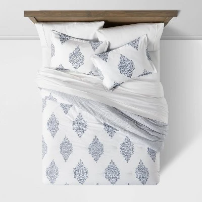 Reversible Medallion Family-Friendly Comforter & Sham Set White/Blue - Threshold™ - Image 2