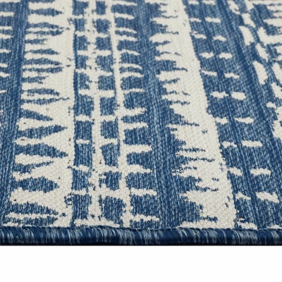 7' X 10' Outdoor Rug Striped Fringe Blue - Threshold™